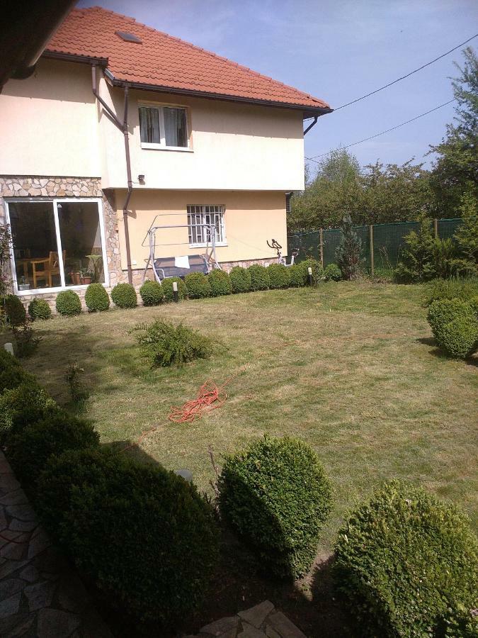 Guest House Iveta Szófia Kültér fotó